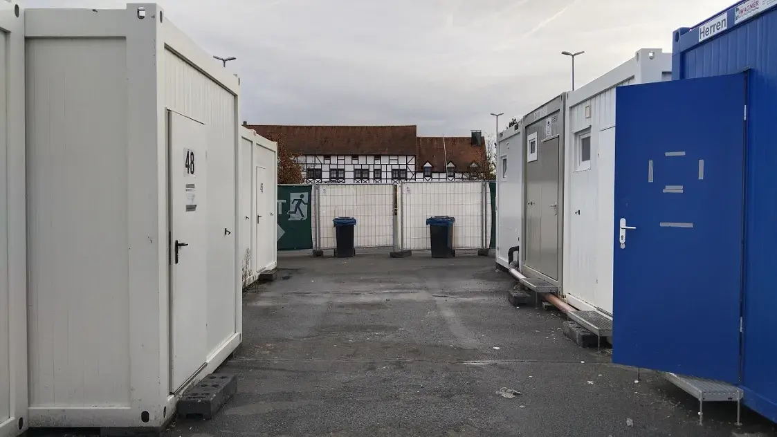 Белорусский журналист бежал от репрессий, а теперь его хотят выслать из Европы