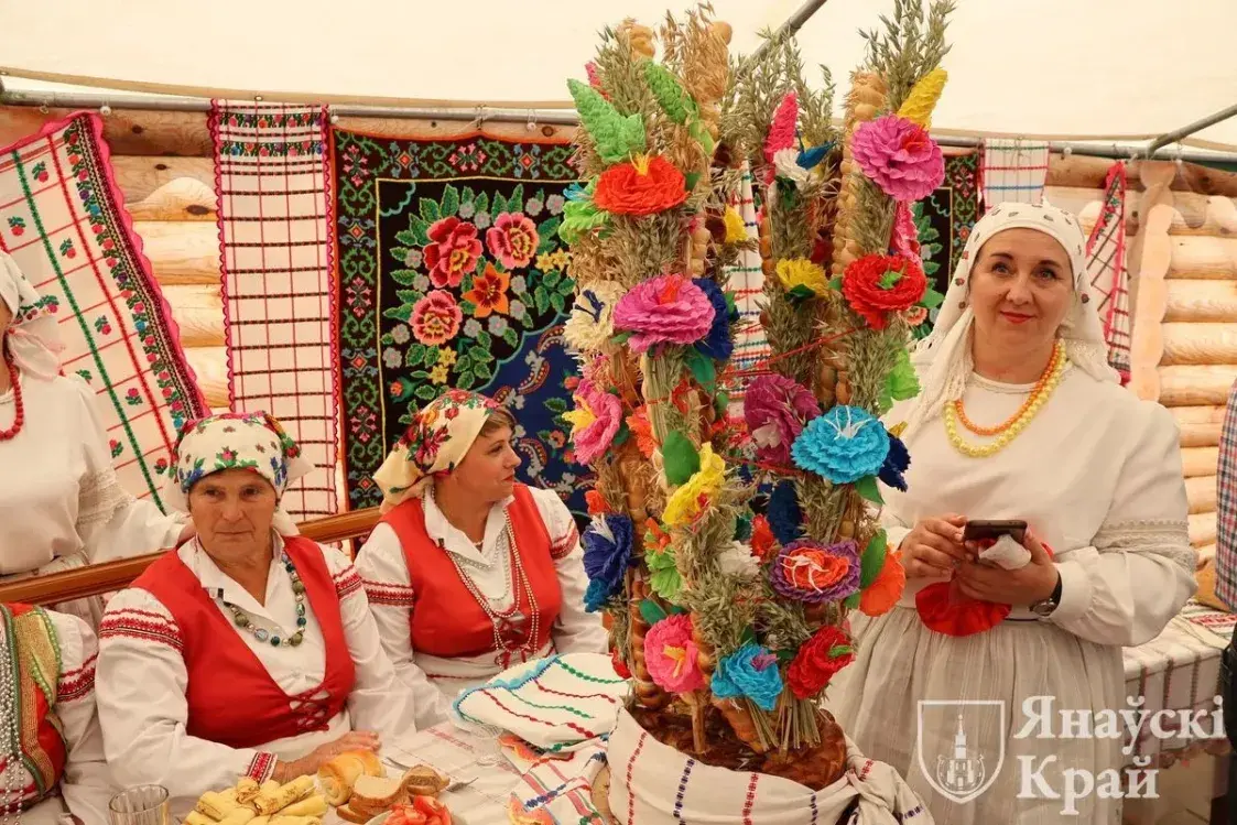 На "Мотальскіх прысмаках" гулялі палескае вяселле