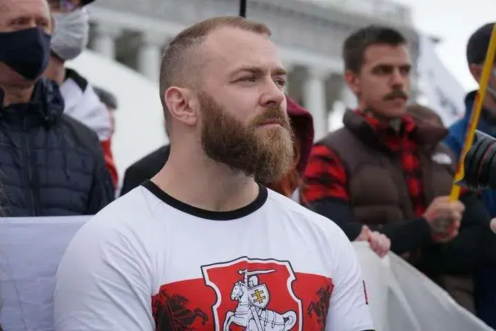 Што стаіць за “пакаяльным відэа” беларускага добраахвотніка “Лахвіча”