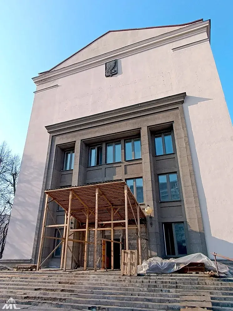 Галоўны корпус Белдзяржуніверсітэта зачынілі на рэстаўрацыю