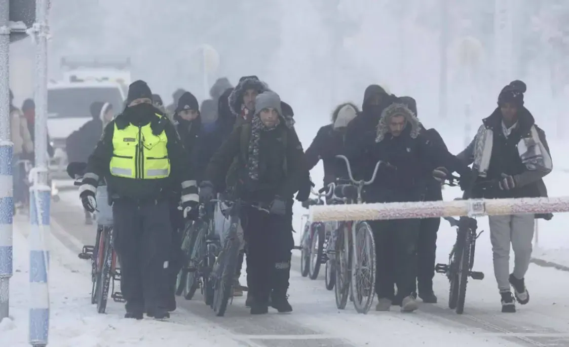 Финляндия закрывает все пункты пропуска на границе с Россией, кроме одного
