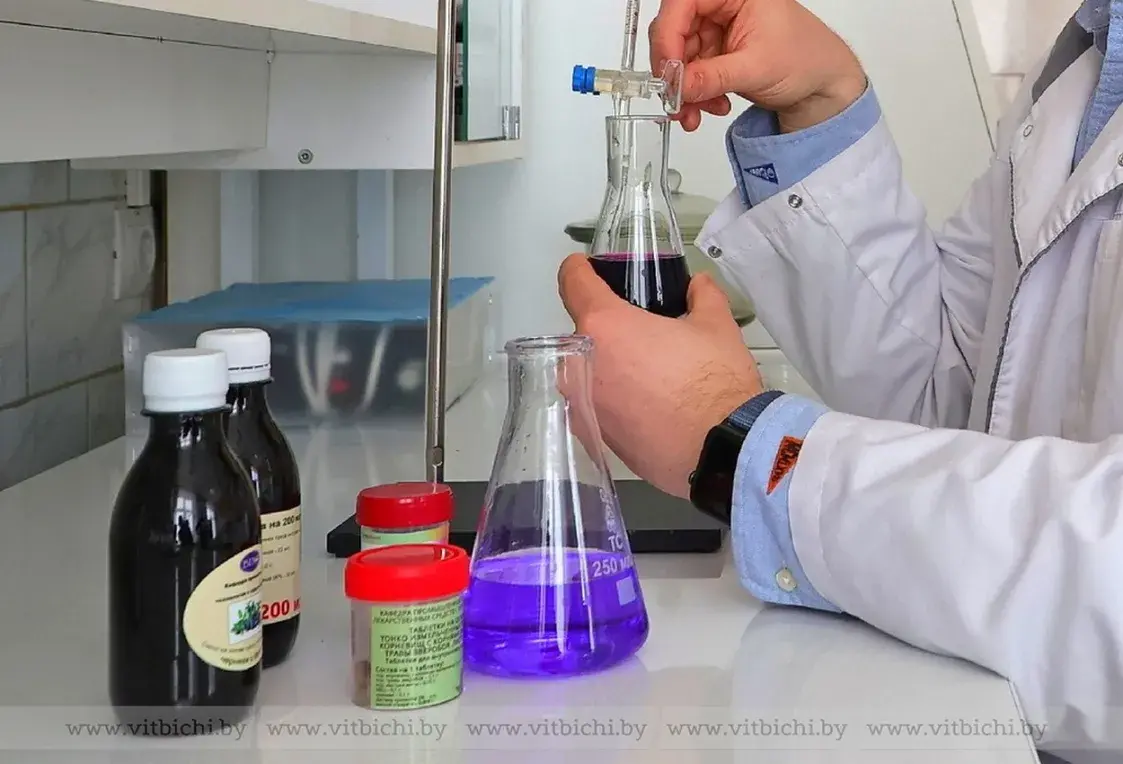 Чем отличились “талантливые учёные”, которых наградил Лукашенко 