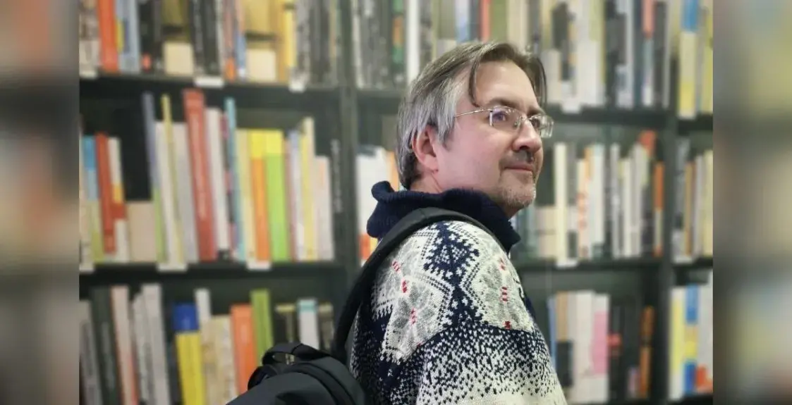 Апатия общества и давление на СМИ: как прошёл референдум в Казахстане?