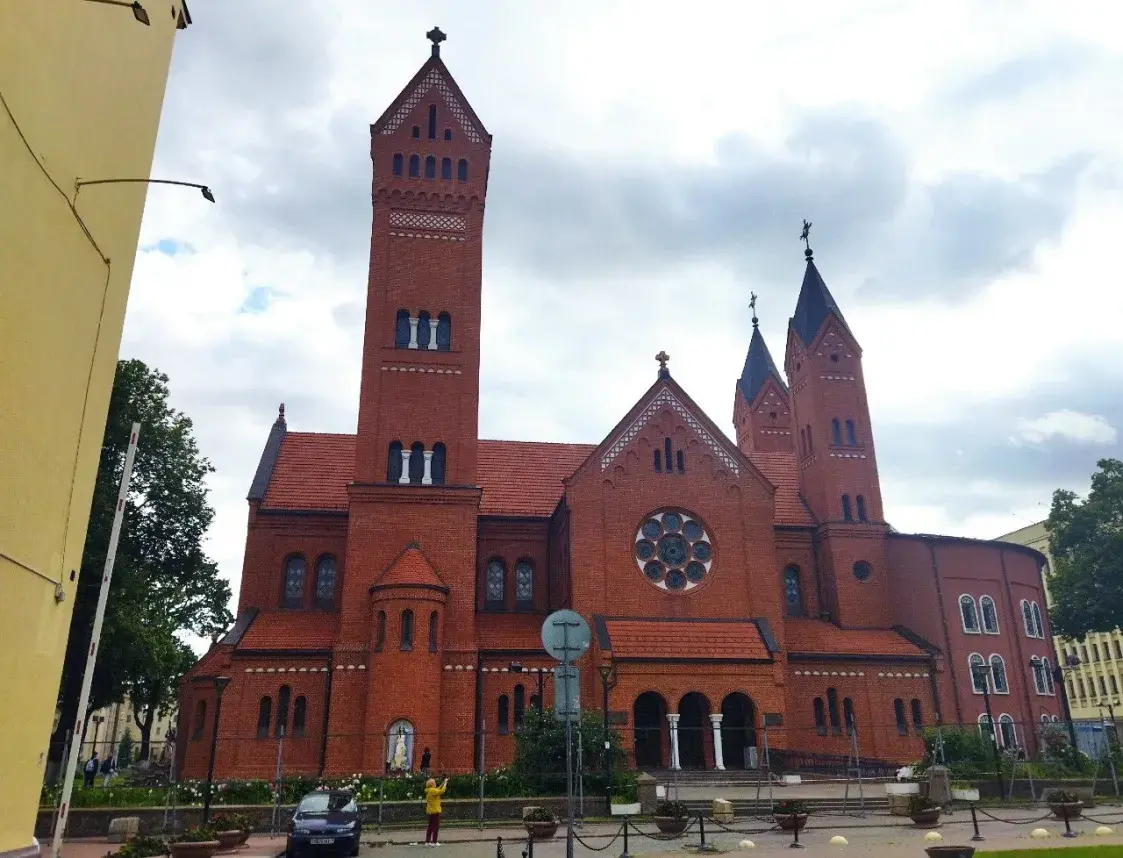 Пачаўся рамонт Чырвонага касцёла ў Мінску 