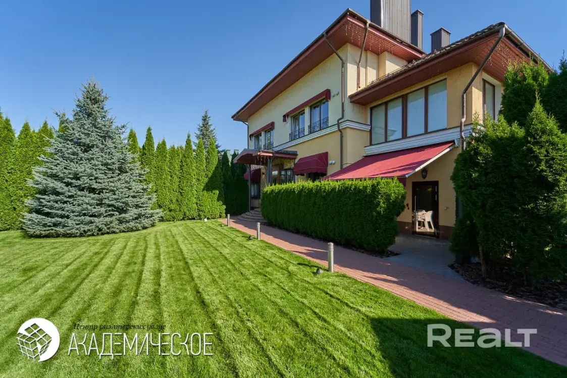 Катэдж былога прэм'ера ў Драздах прадаюць са зніжкай 900 тысяч долараў