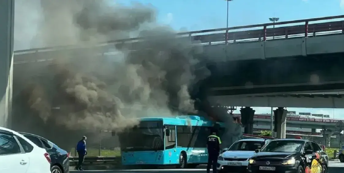 МАЗ доработал "горящие" автобусы для Санкт-Петербурга 