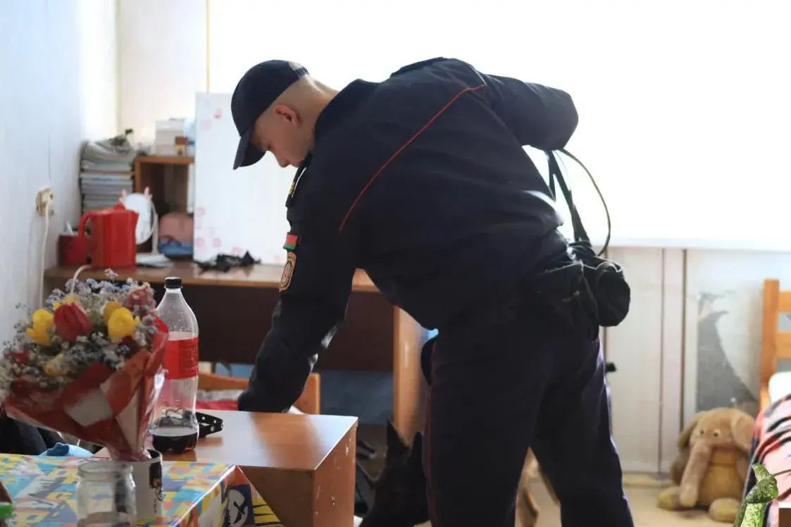 Масавы ператрус правялі міліцыянты ў інтэрнаце мінскага каледжа