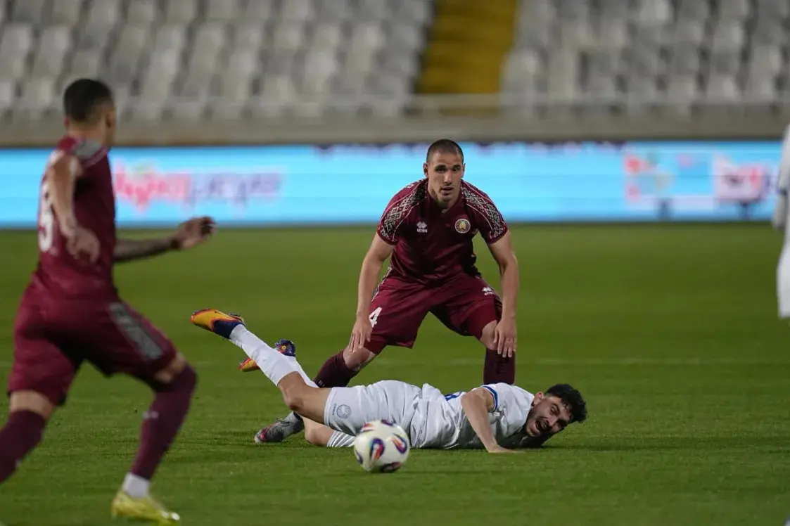 Сборная Беларуси по футболу под руководством Ганчаренко одержала первую победу