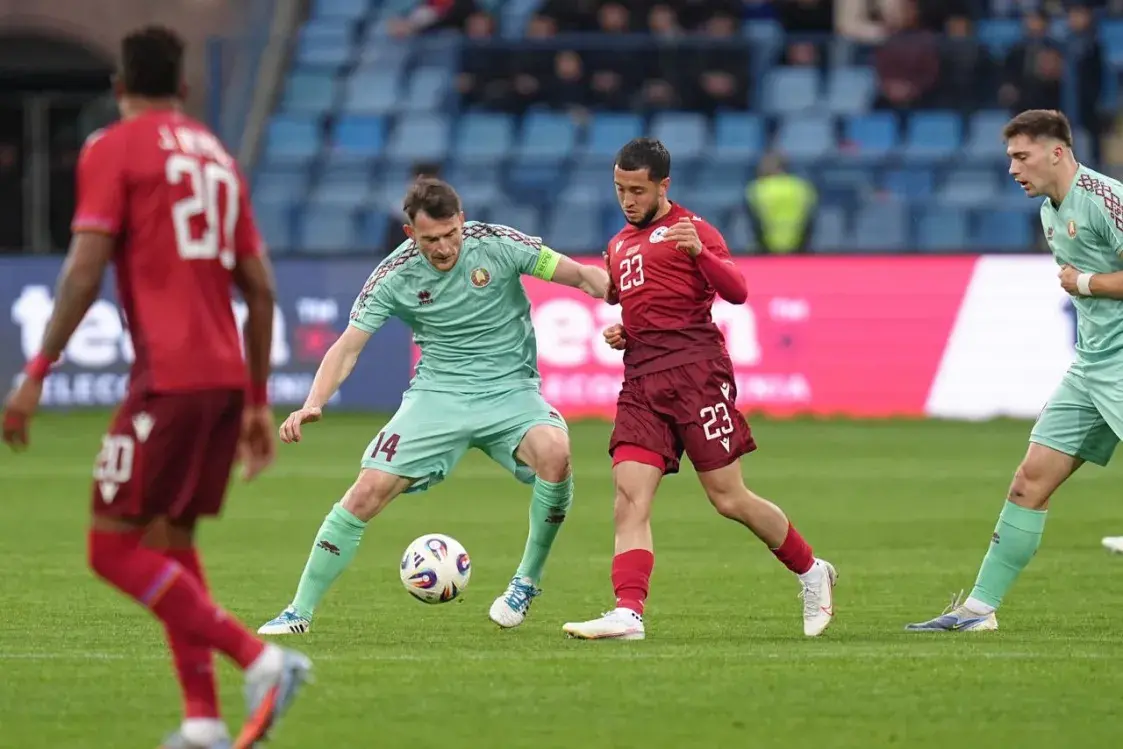 Сборная по футболу под руководством Ганчаренко одержала вторую победу в товарищеском матче