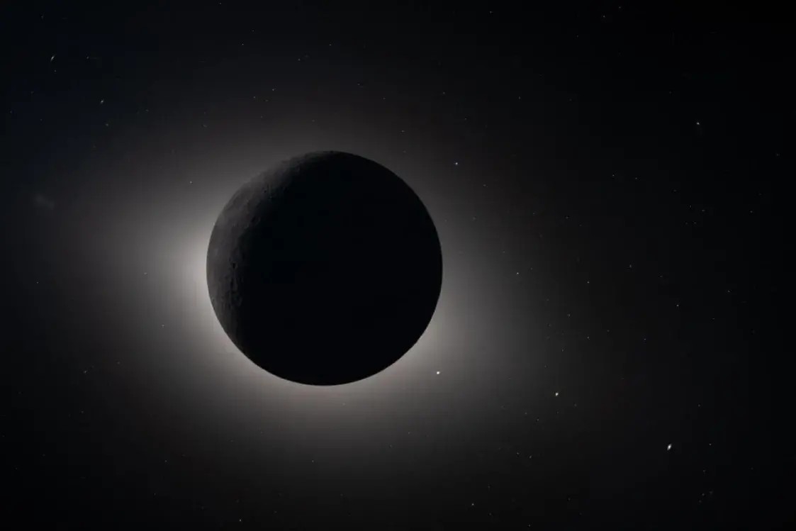 NASA опубликовало первые фото Земли с обратной стороны Луны