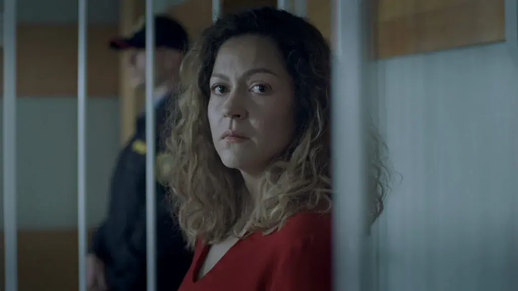 “Пад шэрым небам”. Як гледачы замежжа ўспрынялі кіно пра беларускіх палітвязняў