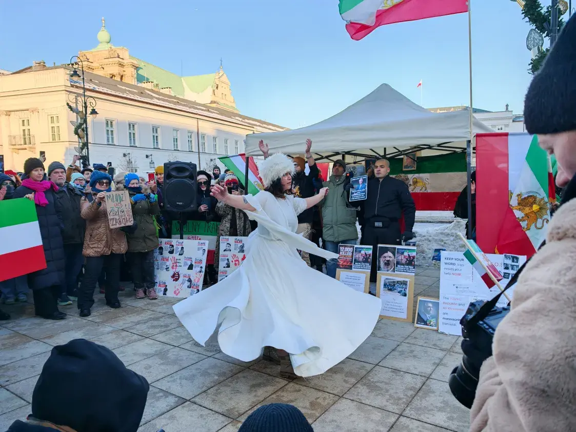 Іранка ў эміграцыі: “Іранцы — закладнікі, але і рэжым ужо не ў бяспецы”