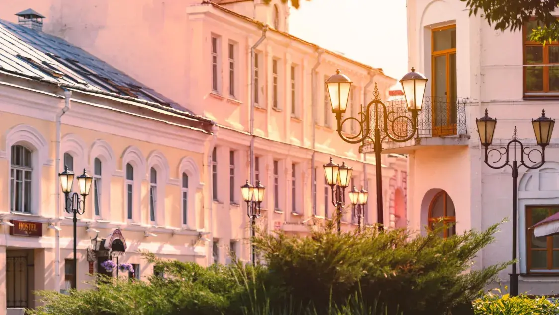 “Спрячусь от своего злодея у чужого”: почему россияне переезжают в Беларусь