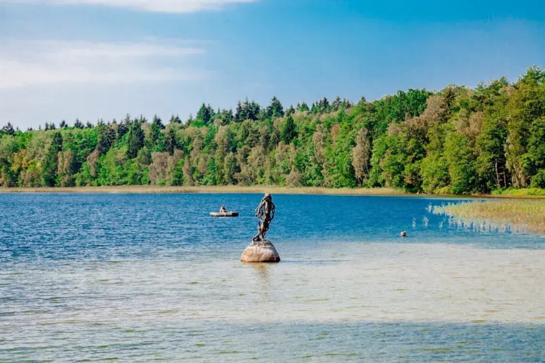 Обзор белорусских озёр, которые обязательно нужно посетить этим летом