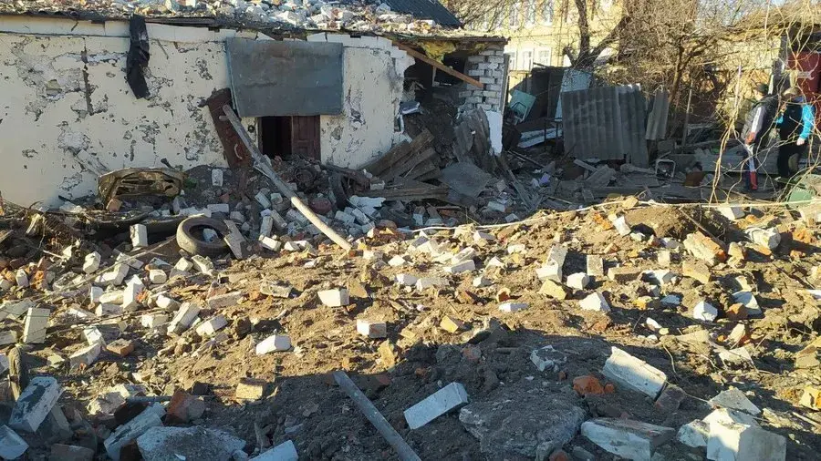 Взрывы в Харькове и Белгороде — 401-е утро войны в Украине