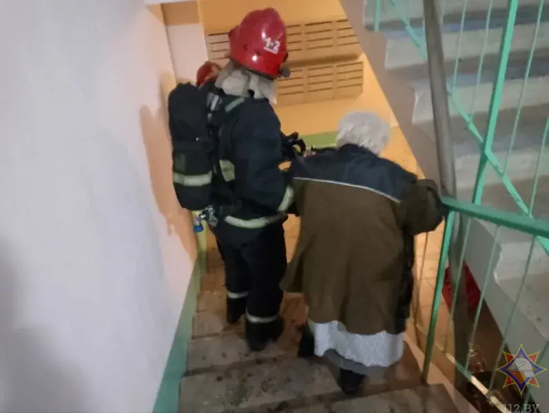 В Витебске утром горела многоэтажка — эвакуировали более 30 человек