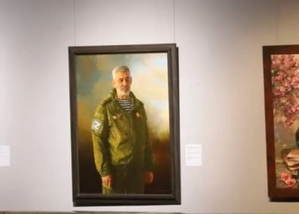 У Мінску адкрылі выставу з карцінамі ў гонар расійскіх акупантаў Украіны