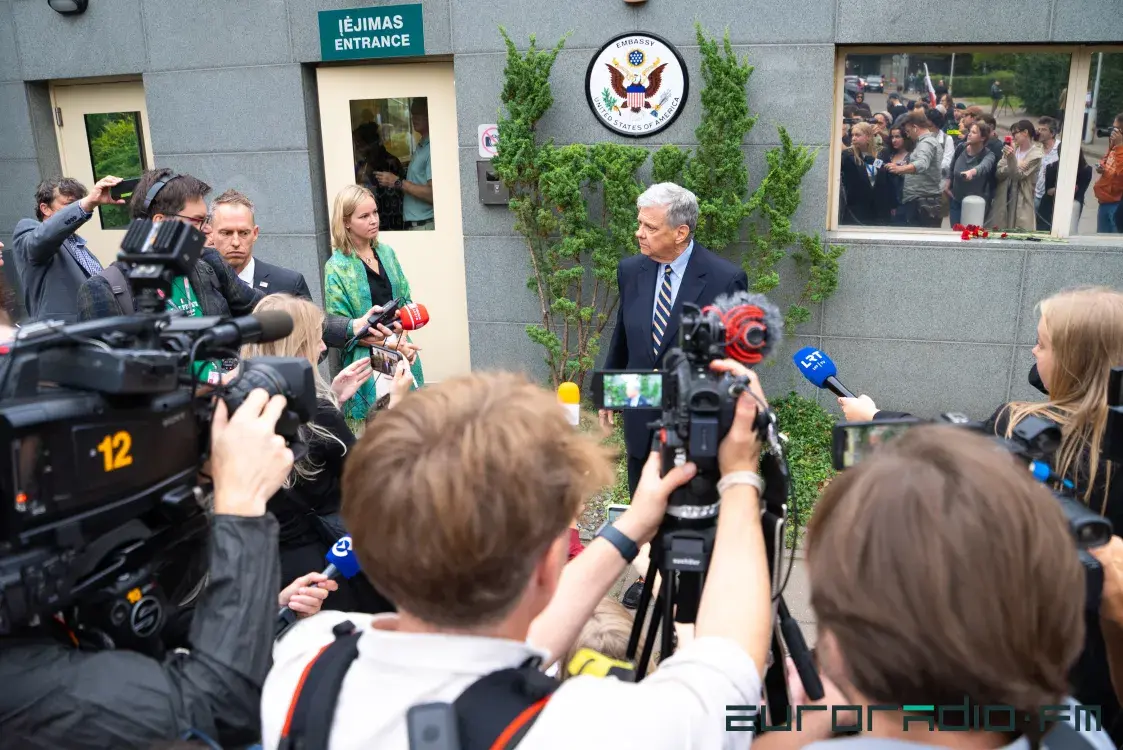 Запад купил у режима ГДР тысячи политзаключённых. С Беларусью будет так же?