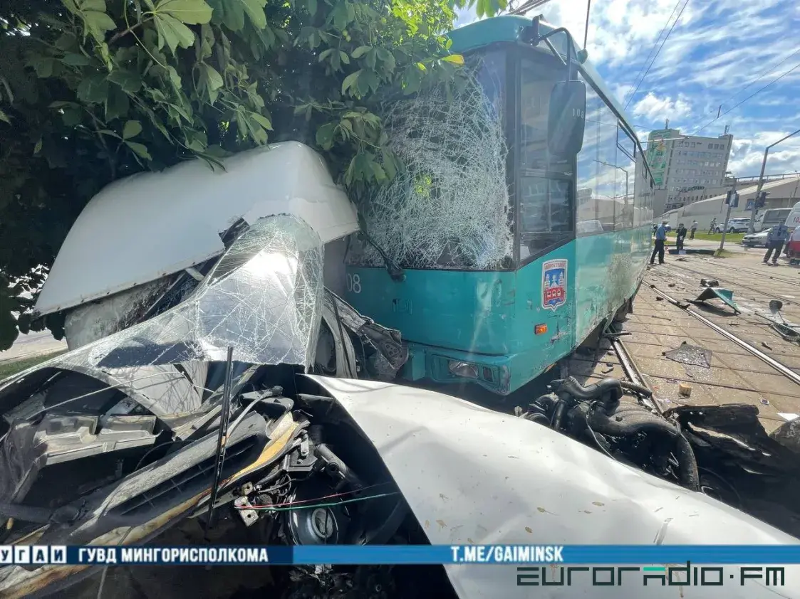 Серьезная авария с участием трамвая в Минске — есть погибший