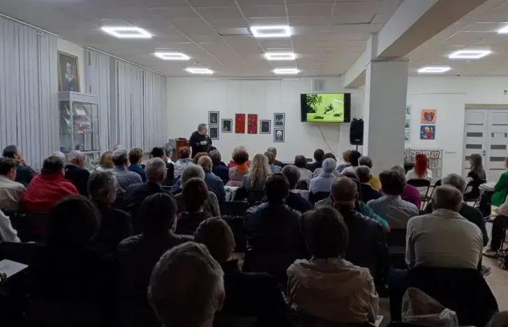 На сустрэчы з аніматарам Міхаілам Тумелем у межах праекта Сяргея Філіпава
