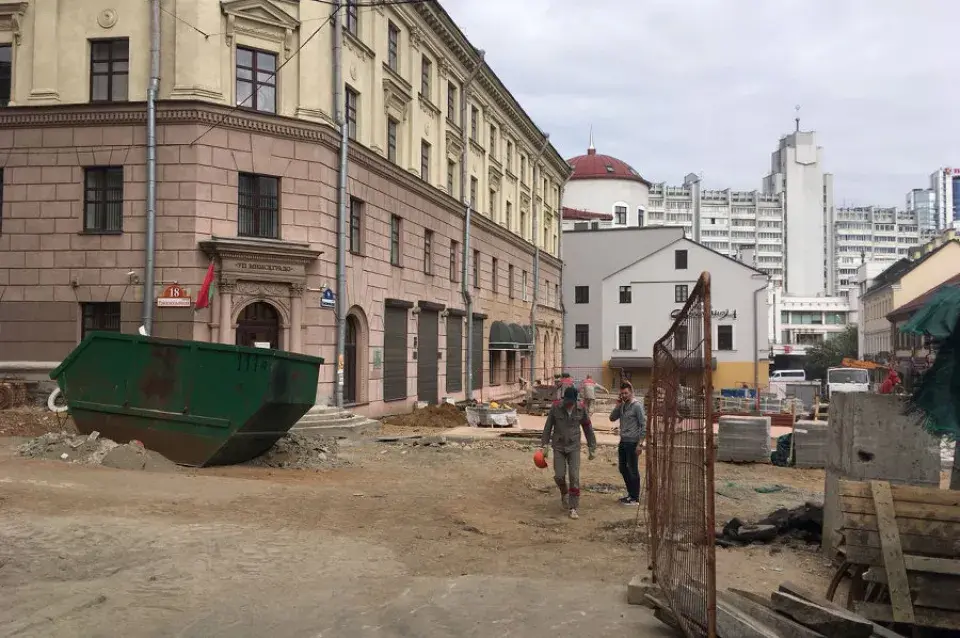 У цэнтры Мінска знайшлі артылерыйскі снарад з узрывальнікам (фота)