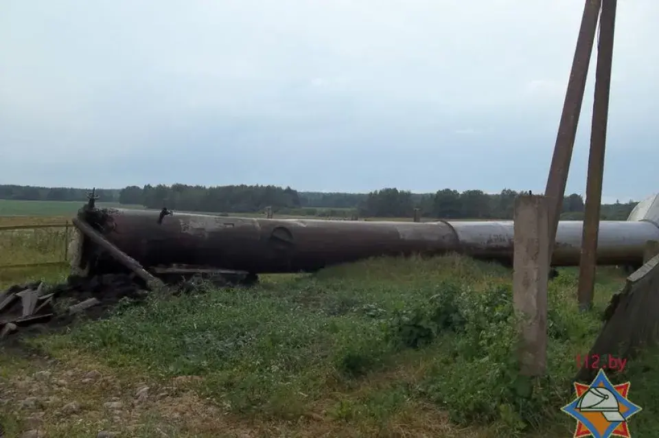 З'явіліся здымкі з месца падзення 10-метровай вежы ў Капыльскім раёне