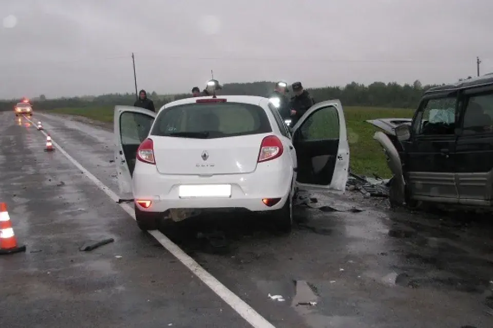 У аўтааварыі ў Крупскім раёне загінулі тры чалавекі