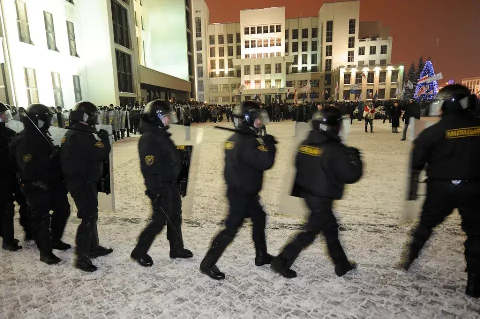 19 декабря 2010 — легендарная Площадь в архивных фотографиях