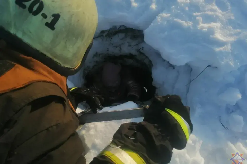 У Чавускім раёне выратавалі 7-гадовую дзяўчынку, якая ўпала ў калодзеж