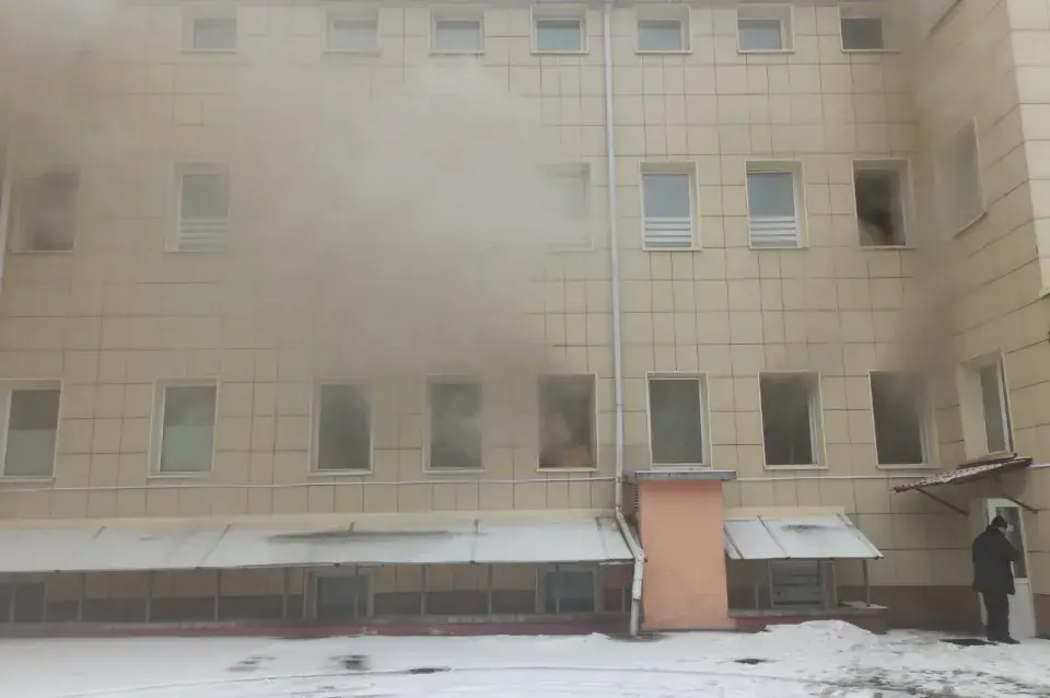 На пажары ў мінскай лазні эвакуявалі 19 чалавек