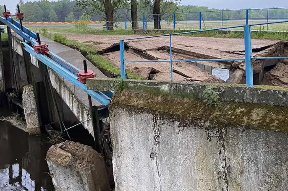 У Пружанскім раёне абрынуўся мост 