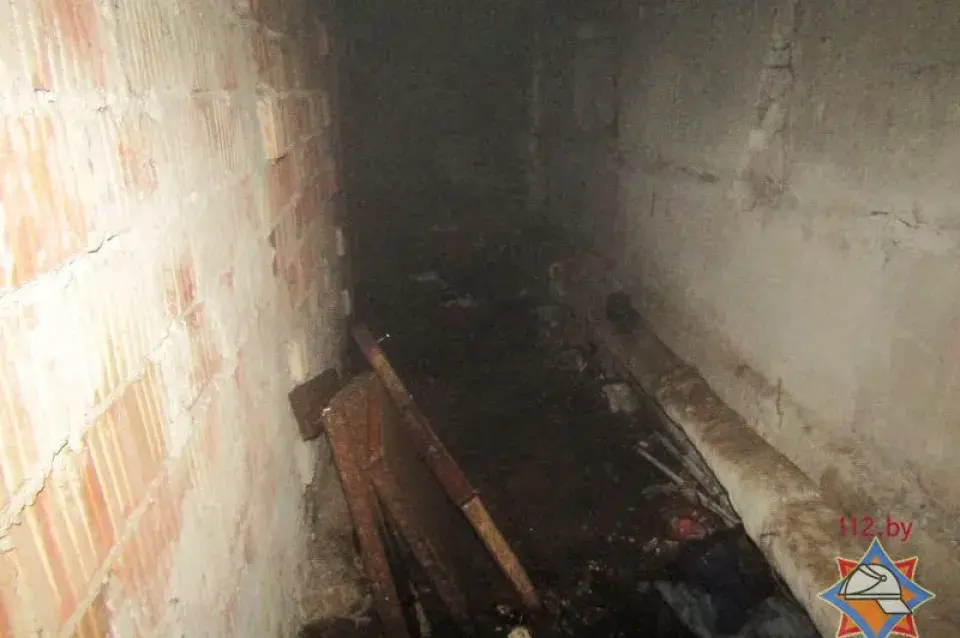 Міліцыянт у Віцебску выратаваў на пажары бяздомнага