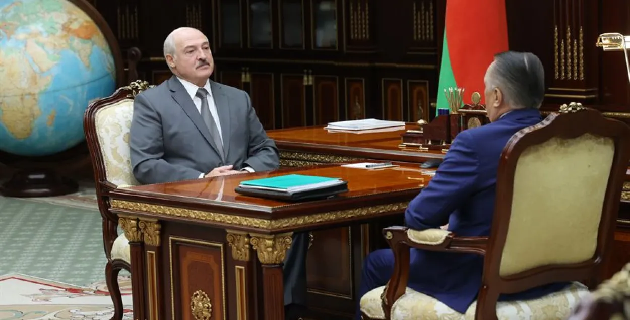 Лукашенко: Готов с кем угодно спорить, что самый независимый суд — в Беларуси