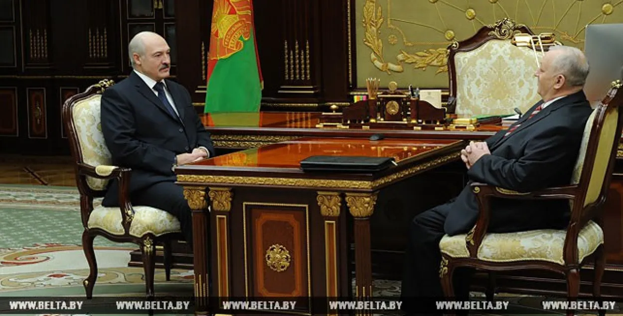 Лукашэнка сустракаўся з галоўным рэдактарам "Народнай волі" Сярэдзічам