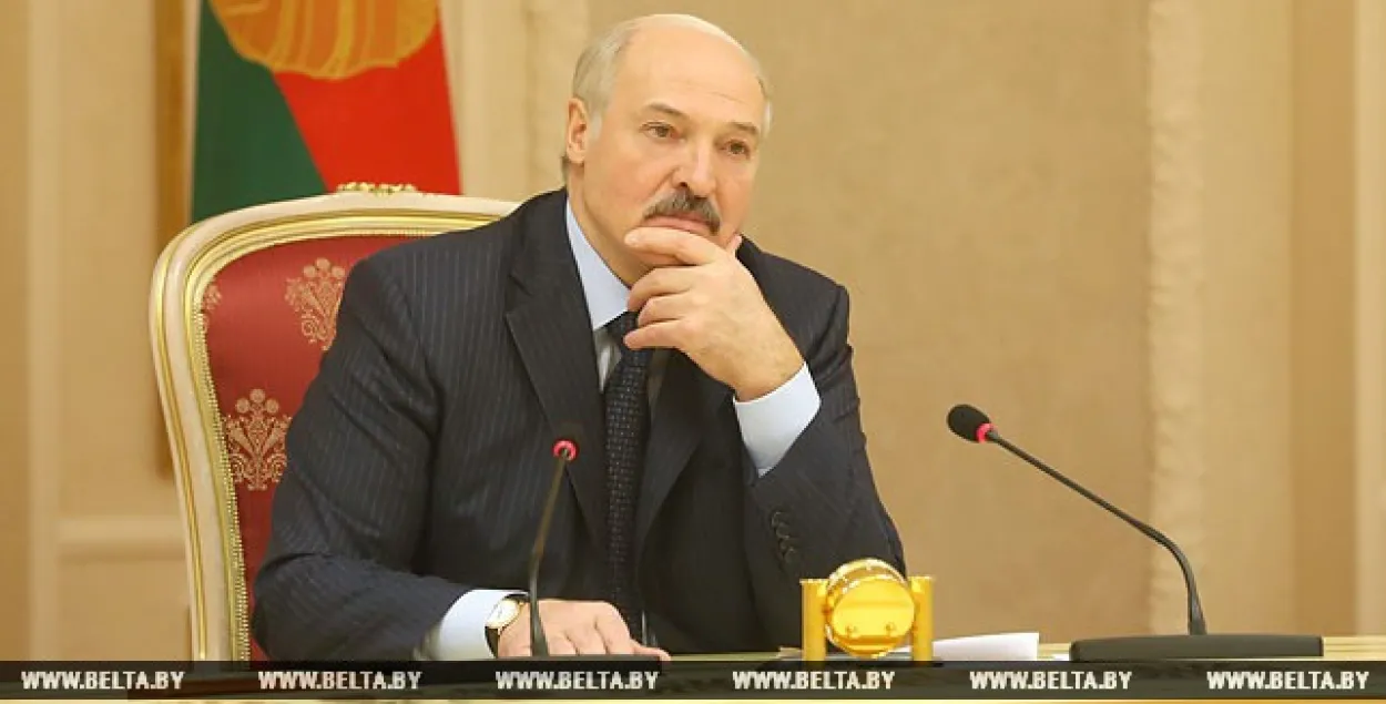 Лукашэнка пагаварыў са старшынём КДБ пра няпросты пачатак года