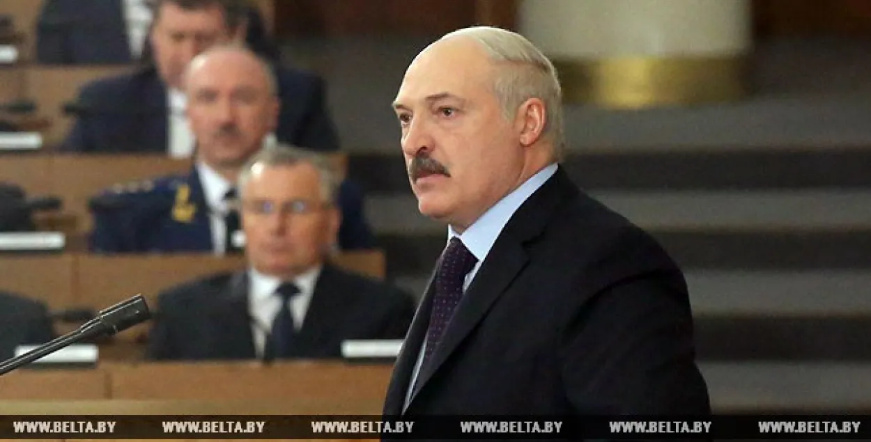 З’явілася відэа паслання Аляксандра Лукашэнкі і яго адказаў на пытанні