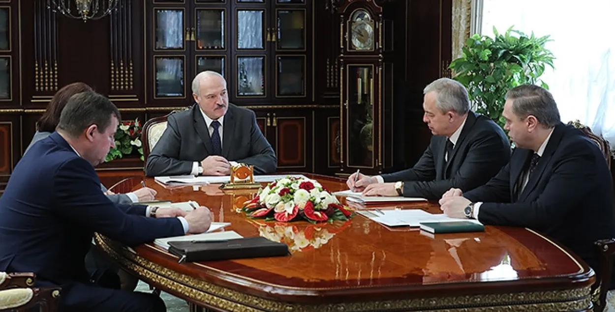 Во время совещания у Александра Лукашенко / president.gov.by​
