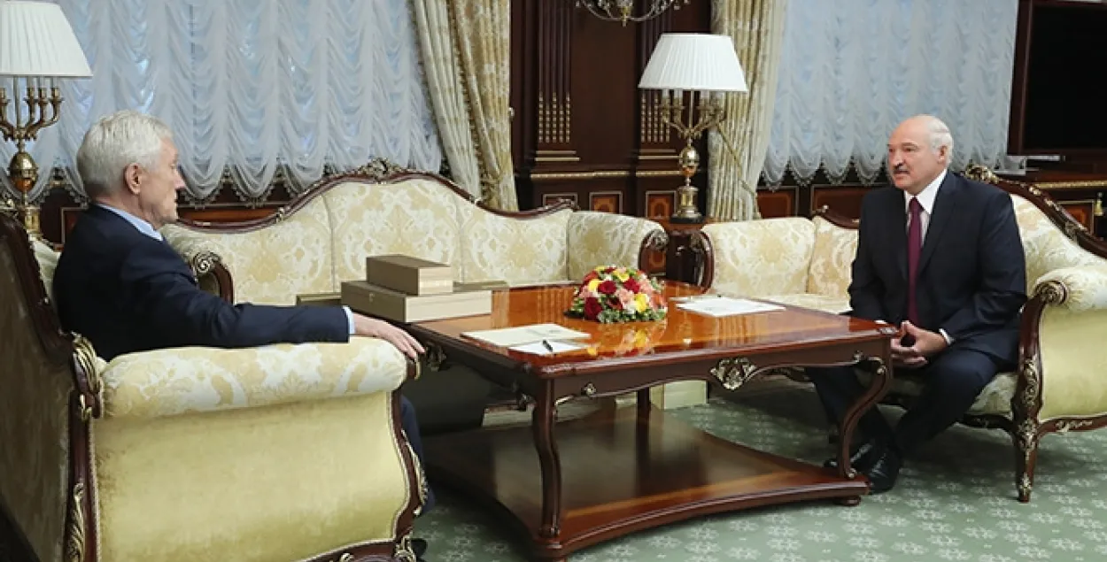 Александр Суриков и Александр Лукашенко. Фото: http://president.gov.by​