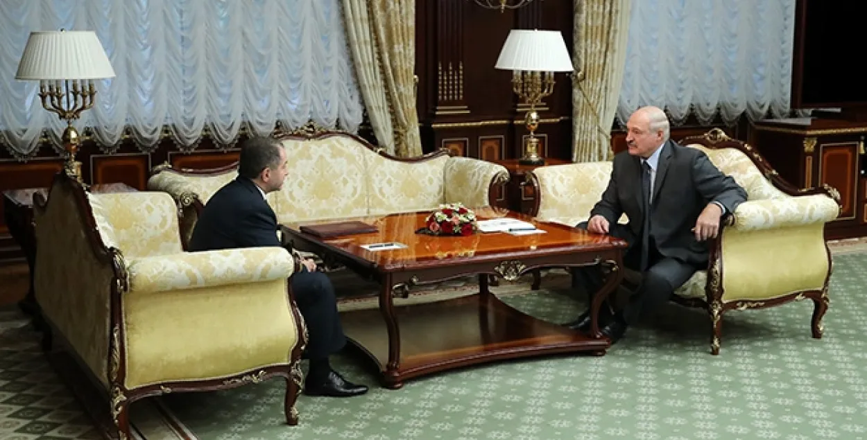 Лукашенко ждёт от Бабича "яркого расцвета" отношений с Россией