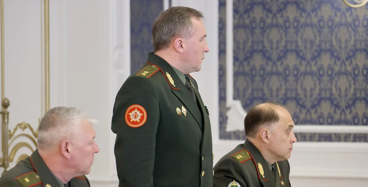 Віктар Хрэнін (у цэнтры) на нарадзе ў Аляксандра Лукашэнкі / president.gov.by
