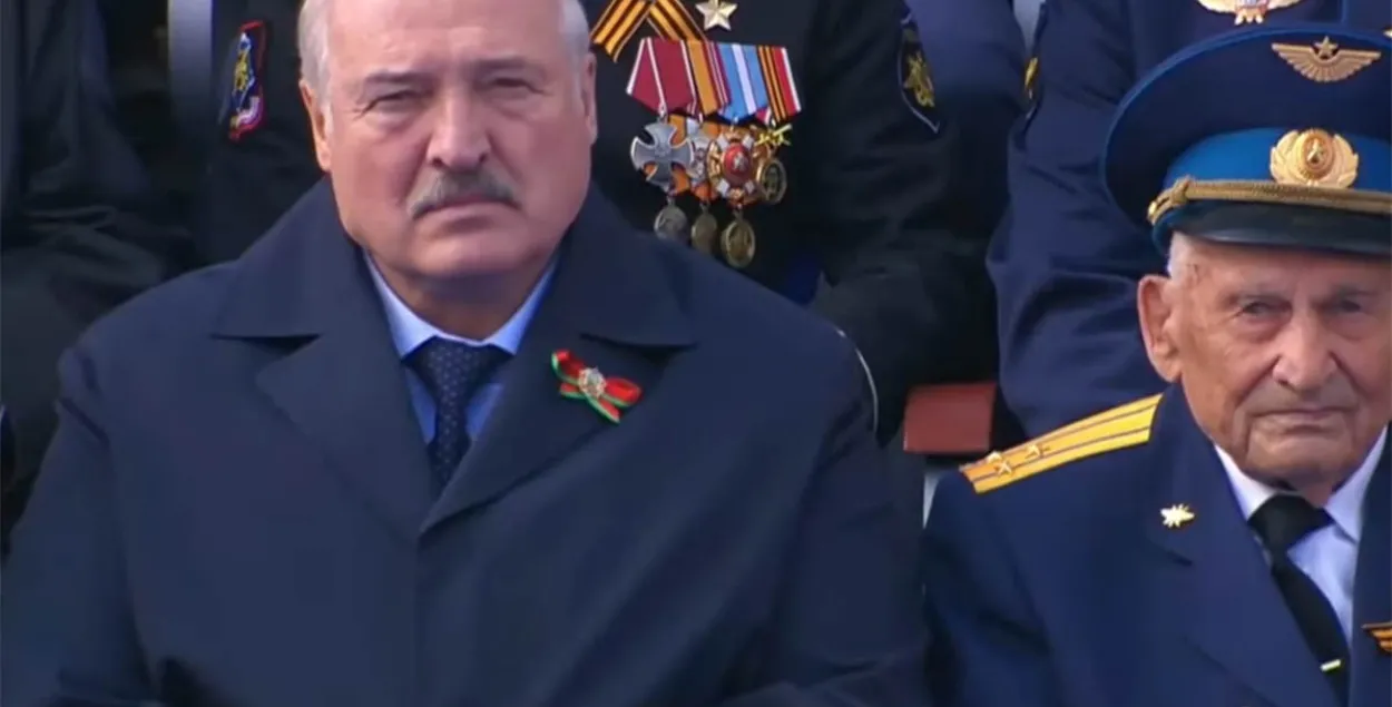Лукашенко болен? В России обратили внимание на его здоровье