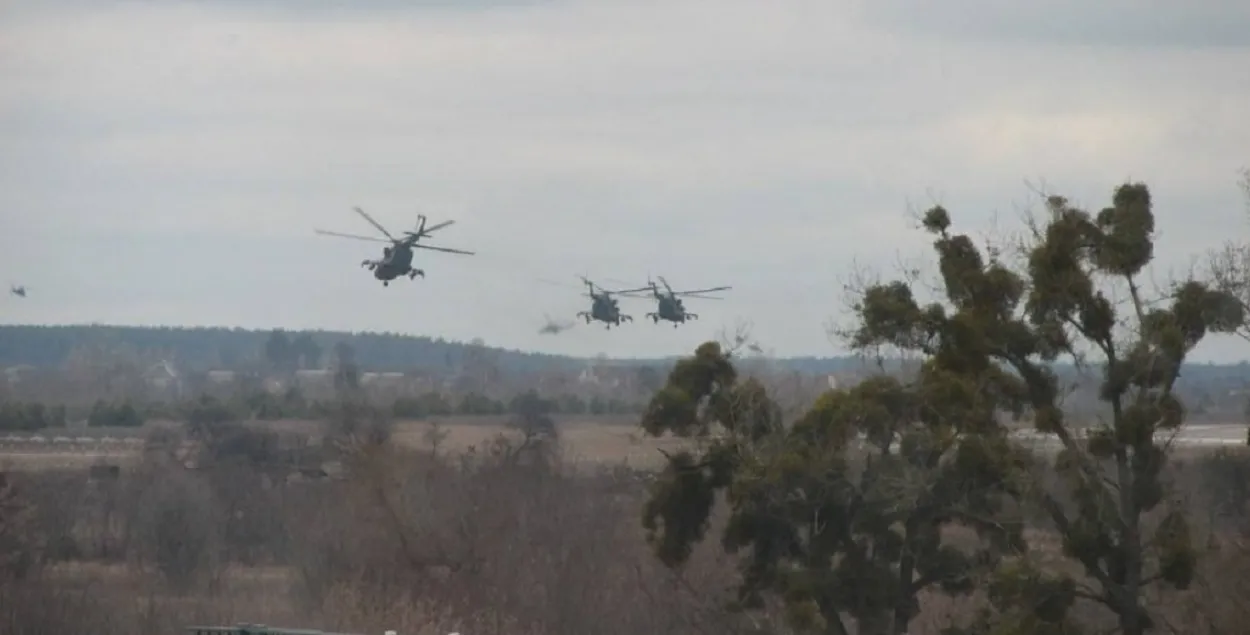 Вертолеты атакуют​ / focus.ua
