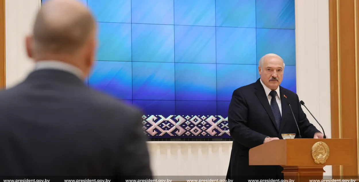 Александр Лукашенко выступает перед &quot;активом местной вертикали&quot; / president.gov.by​