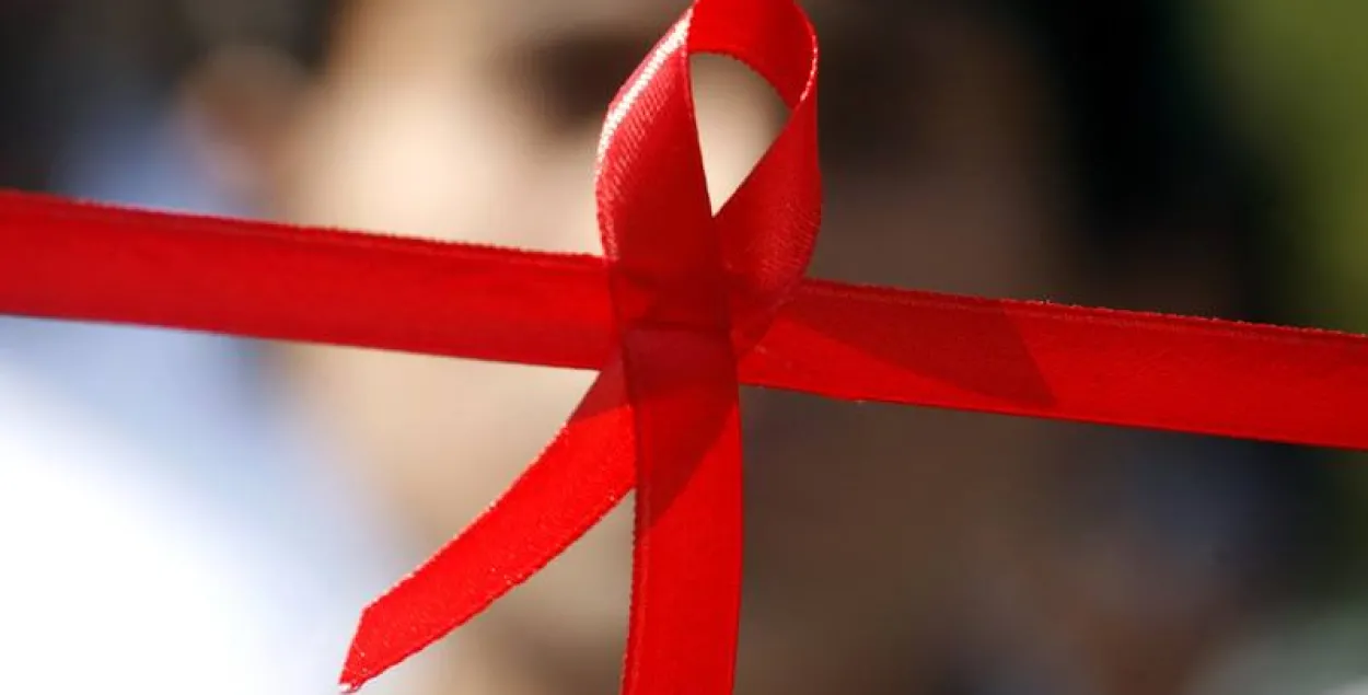 Чырвоная стужка — сімвал салідарнасці з ВІЧ-інфікаванымі людзьмі /&nbsp;EHPV - Eesti HIV-positiivsete võrgustik
