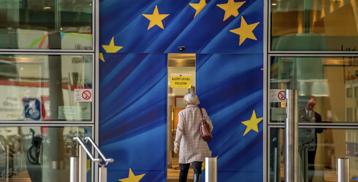 ЕС робіць праверку дакументаў пры ўездзе ў Шэнгенскую зону больш жорсткай