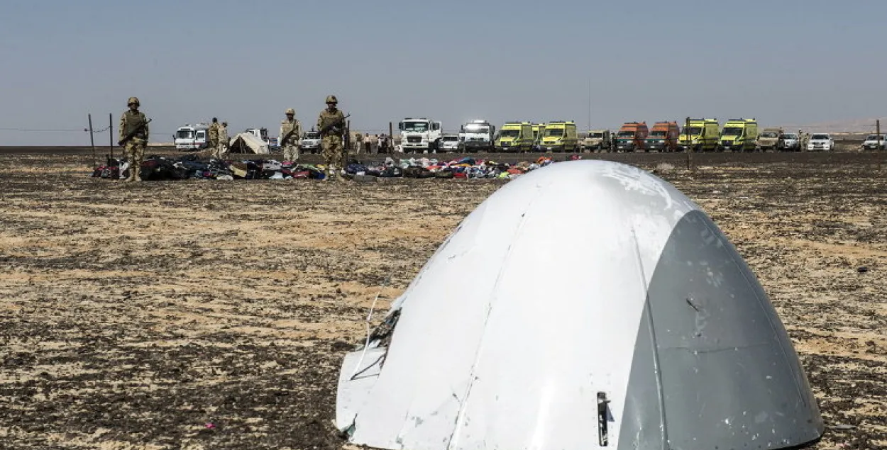 СМІ: Тры версіі катастрофы расійскага самалёта A321 у Егіпце