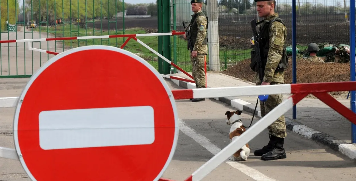 Украіна ўводзіць біяметрычны кантроль для замежнікаў