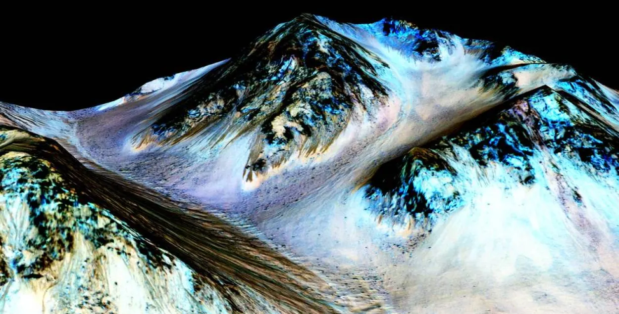 На Марсе знайшлі "салёныя ручаі" вадкай вады