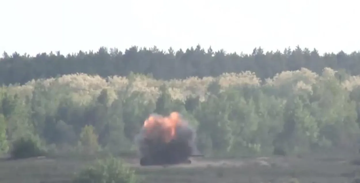 Ва Украіне ўпершыню прайшлі выпрабаванні ракетных комплексаў Javelin (відэа)