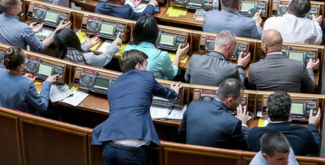 Вярхоўная Рада Украіны прагаласавала за закон аб дэалігархізацыі